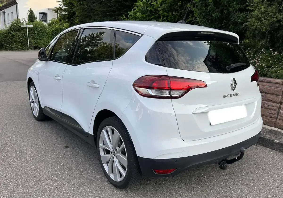 Gebraucht Renault Scénic IV 150 PS (110 kW) 2019 Weiß Van / Kleinbus