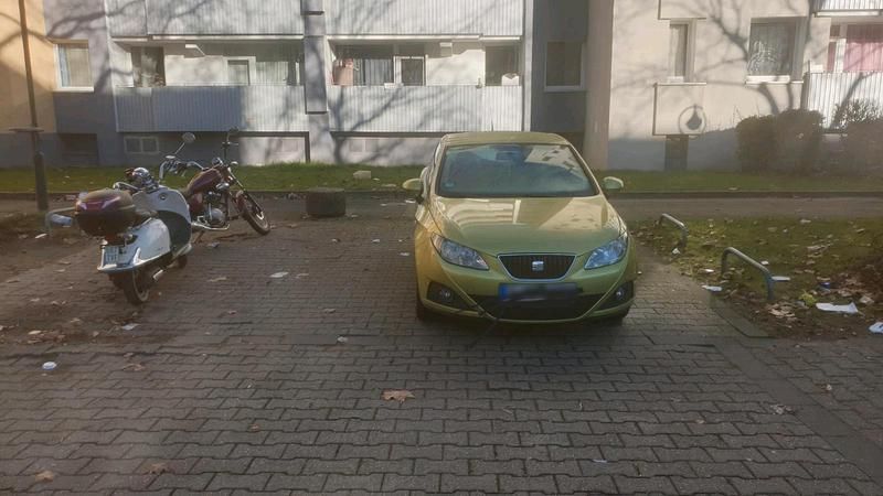 Gebraucht Seat Ibiza 69 PS (50 kW) 2009 Grün Limousine