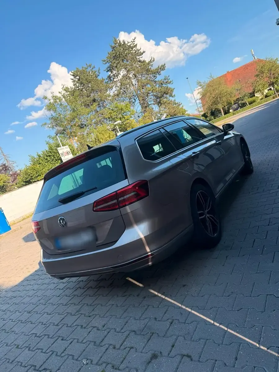 Gebraucht VW Passat 150 PS (110 kW) 2016 Kombi