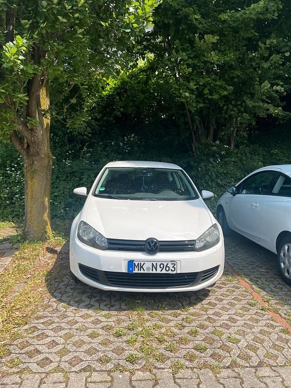 Weiß Gebraucht 2009 VW Golf VI Coupé | 4.600 € (Fairer Preis) - Bild 1/4