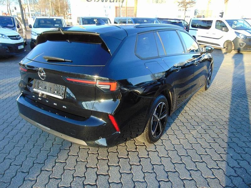 Gebraucht Opel Astra Edition 131 PS (96 kW) 2025 Schwarz Kombi