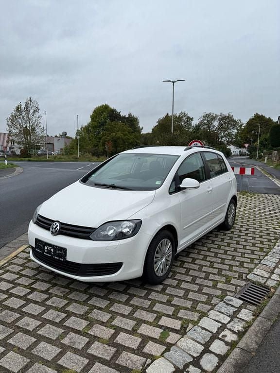 Weiß Gebraucht 2009 VW Golf Plus Van / Kleinbus | 3.499 € (Fairer Preis) - Bild 1/4