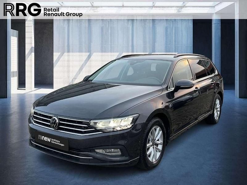 Schwarz Gebraucht 2023 VW Passat Business Kombi | 20.750 € (Guter Preis) - Bild 1/3