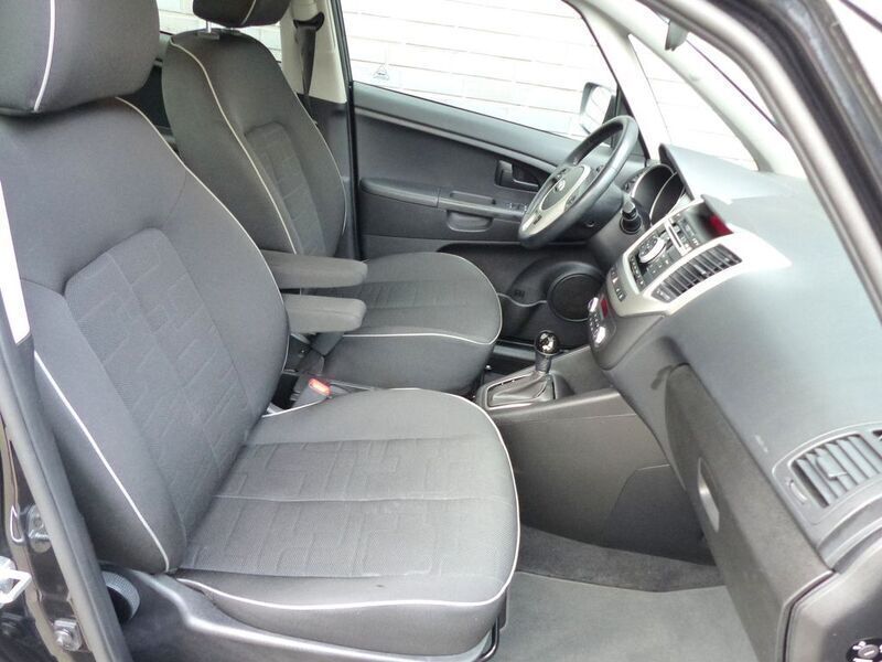 Gebraucht Kia Venga DREAM-TEAM Edition 125 PS (91 kW) 2019 Schwarz Kleinwagen