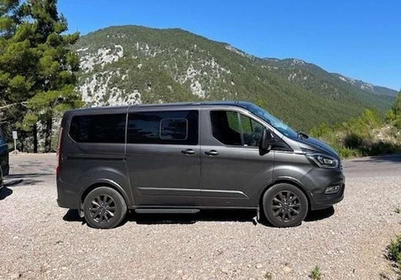 Gebraucht Ford Transit Custom Trend 185 PS (136 kW) 2019 Grau Van / Kleinbus