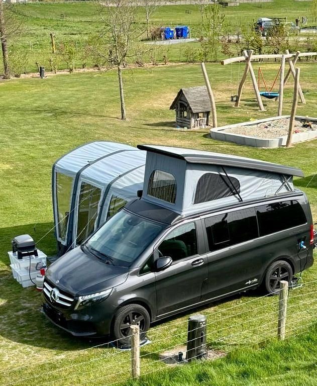 Gebraucht Mercedes V300 Premium 237 PS (174 kW) 2025 Grau Van / Kleinbus