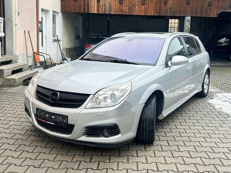 Silber Gebraucht 2005 Opel Signum Cosmo Kleinwagen | 1.699 € (Etwas zu teuer) - Bild 1/4