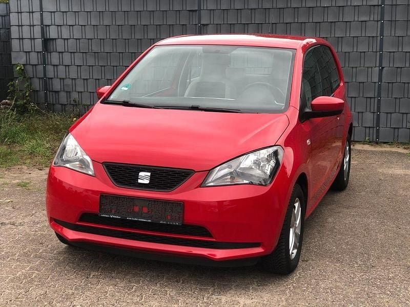 Rot Gebraucht 2014 Seat Mii Style Kleinwagen | 5.800 € (Fairer Preis) - Bild 1/4