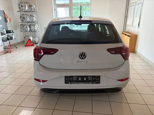 Gebraucht VW Polo Life 80 PS (58 kW) 2023 Grau Kleinwagen