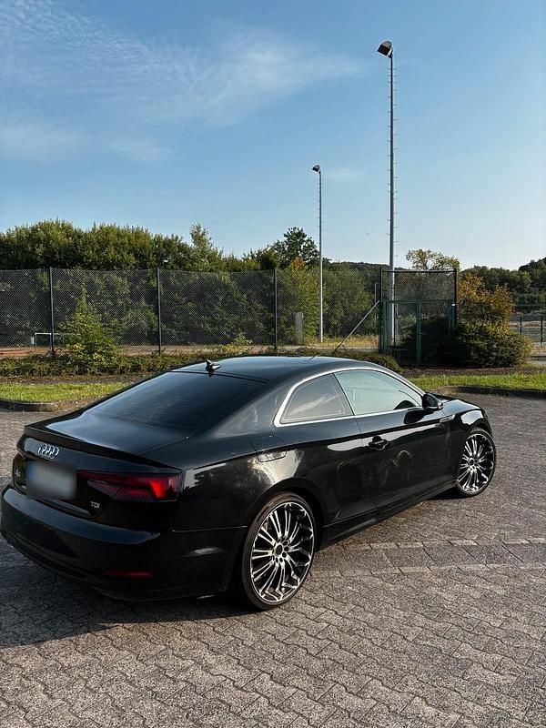 Second-hand Audi A5 190 CP (139 kW) 2017 Negru Coupe