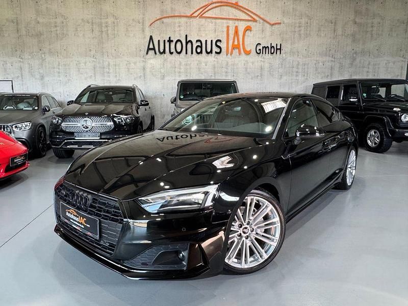 Mythosschwarz Gebraucht 2021 Audi A5 Advanced Coupé | 33.902 € (Teuer) - Bild 1/4