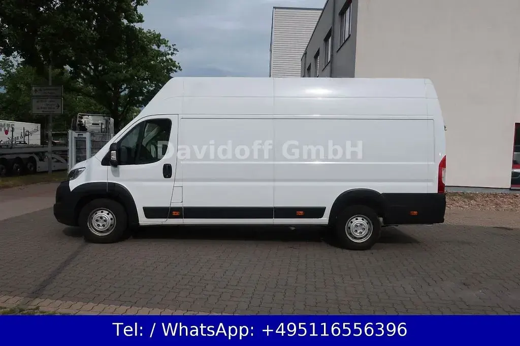 Gebraucht Opel Movano 140 PS (102 kW) 2024 Weiss icy Van