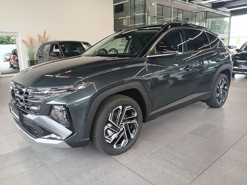 Cypress green mineraleffekt Neu 2025 Hyundai Tucson Prime SUV | 40.390 € (Etwas zu teuer) - Bild 1/4
