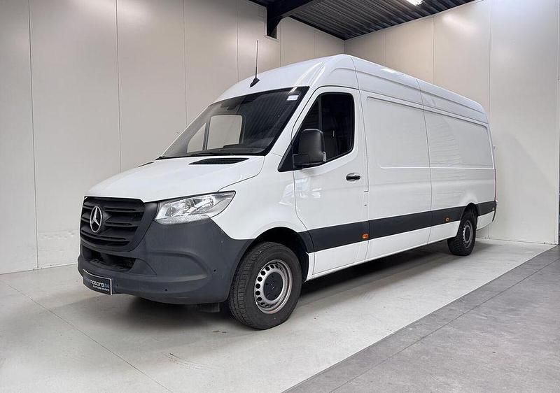 Weiß Gebraucht 2023 Mercedes Sprinter Van | 37.990 € (Guter Preis) - Bild 1/4