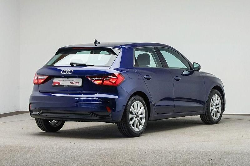 Gebraucht Audi A1 Sportback Advanced 95 PS (69 kW) 2025 Navarrablau metallic (metallic) Kleinwagen