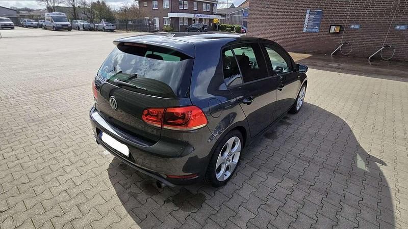 Gebraucht VW Golf VI GTI 211 PS (155 kW) 2011 Grau Kleinwagen