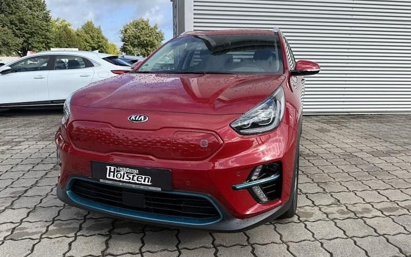 Rot Gebraucht 2020 Kia e-Niro 3 SUV | 20.800 € (Superpreis) - Bild 1/4