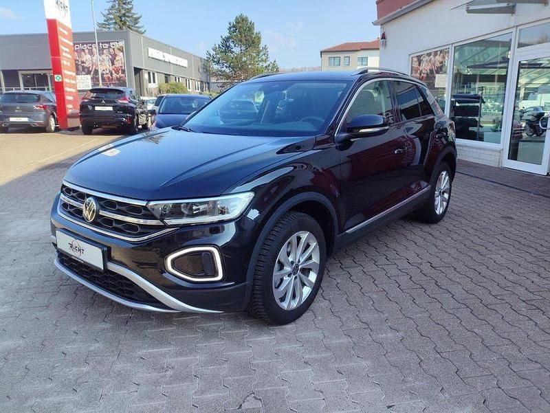 Gebraucht VW T-Roc Style 150 PS (110 kW) 2025 Schwarz SUV