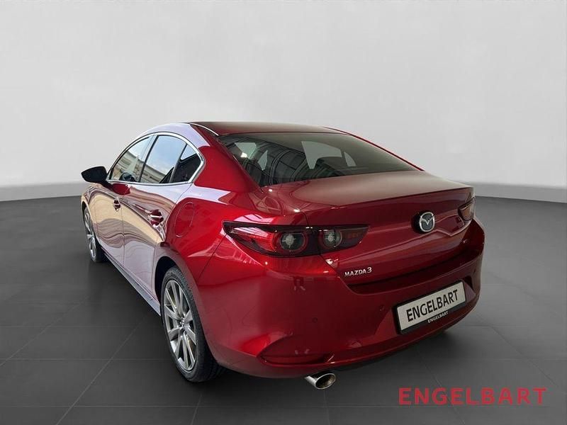 Gebraucht Mazda 3 Exclusive-Line 186 PS (136 kW) 2024 Soul red crystal m Limousine