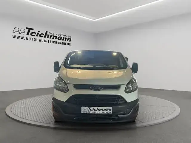 Gebraucht Ford Transit Custom 101 PS (74 kW) 2016 Frostweiß Van