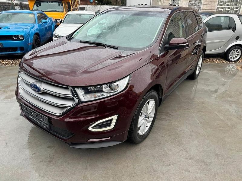 Second-hand Ford Edge 286 CP (210 kW) 2017 Roșu SUV