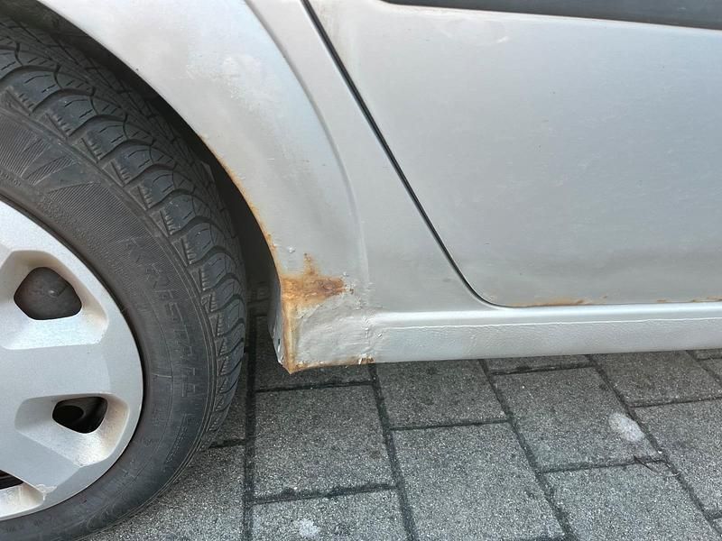 Second-hand Opel Meriva 101 CP (74 kW) 2004 Argintiu Monovolum
