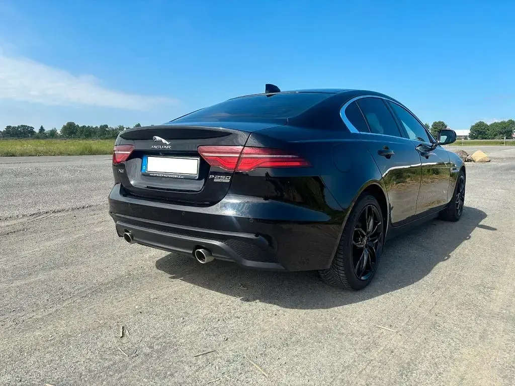 Gebraucht Jaguar XE 250 PS (183 kW) 2020 Schwarz Limousine