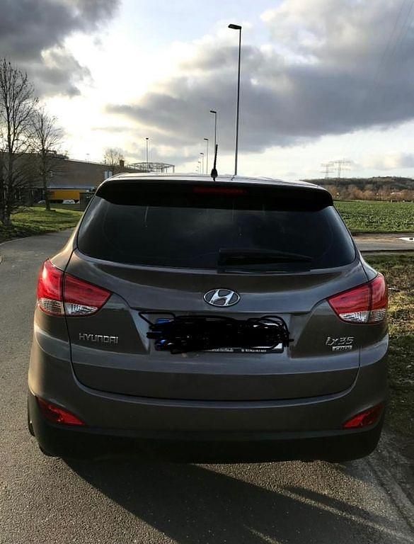 Gebraucht Hyundai ix35 Classic 116 PS (85 kW) 2015 Braun SUV