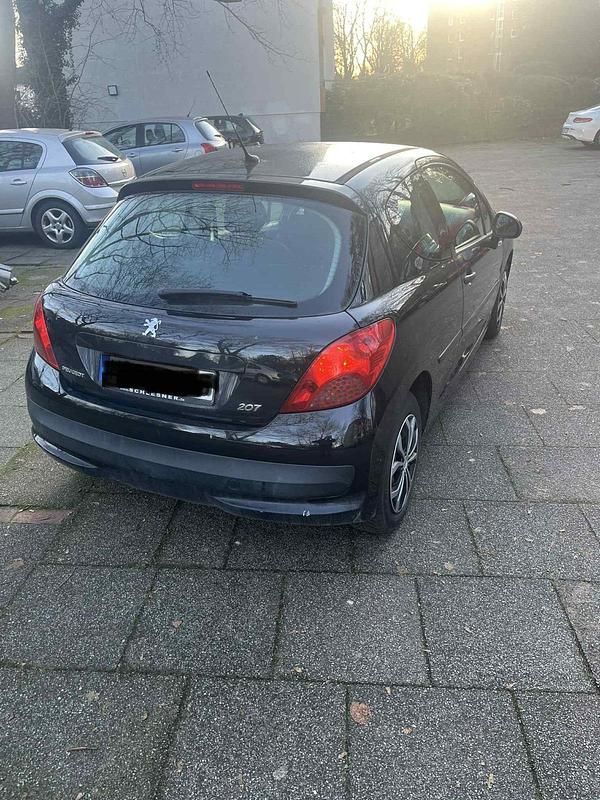 Gebraucht Peugeot 207 85 PS (62 kW) 2006 Kleinwagen