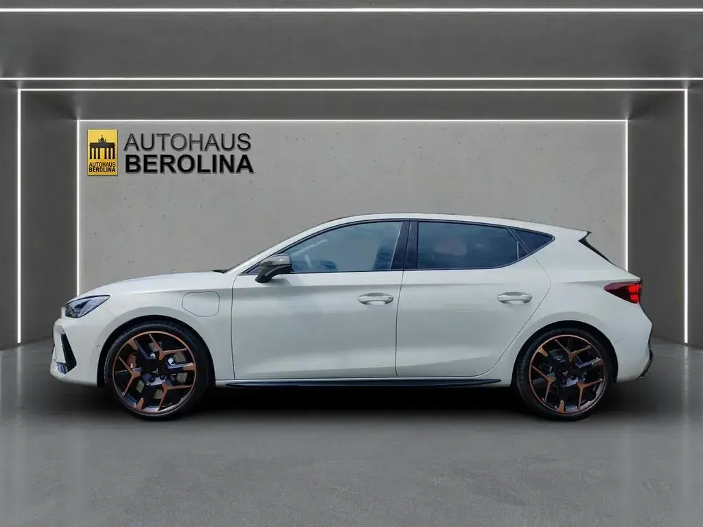 Neu Cupra Leon VZ 272 PS (200 kW) 2026 Grau Limousine