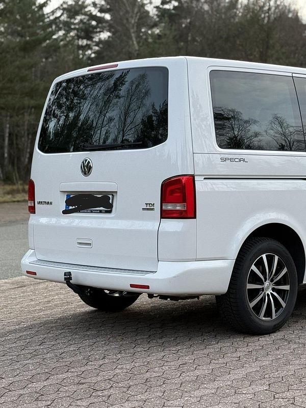 Second-hand VW T5 114 CP (83 kW) 2012 Alb Van