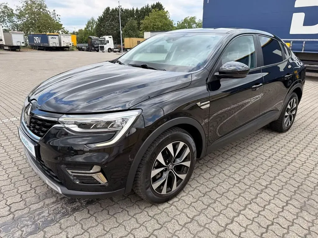 Gebraucht Renault Arkana Equilibre 140 PS (102 kW) 2023 Schwarz SUV