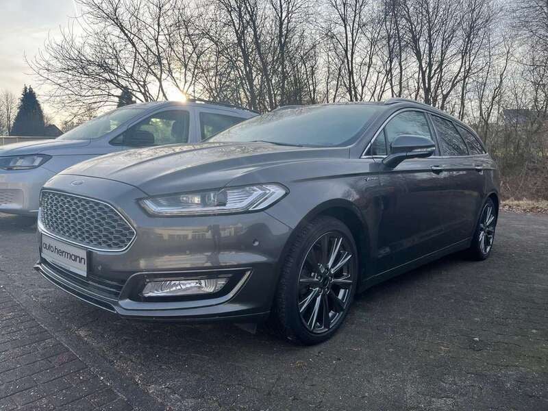 Grau Gebraucht 2018 Ford Mondeo Vignale Kombi | 19.490 € (Etwas zu teuer) - Bild 1/4