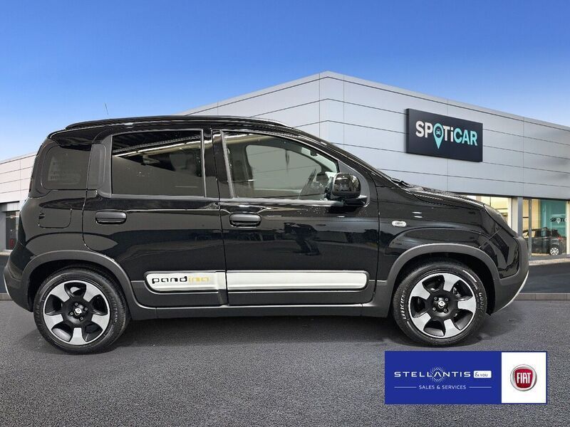 Neu Fiat Panda 69 PS (50 kW) 2025 Schwarz Kleinwagen