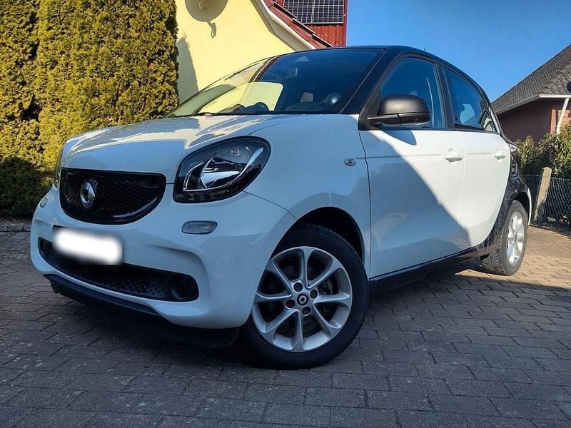 Gebraucht Smart ForFour Electric Drive 60 kW (82 PS) 2018 Weiß Kleinwagen
