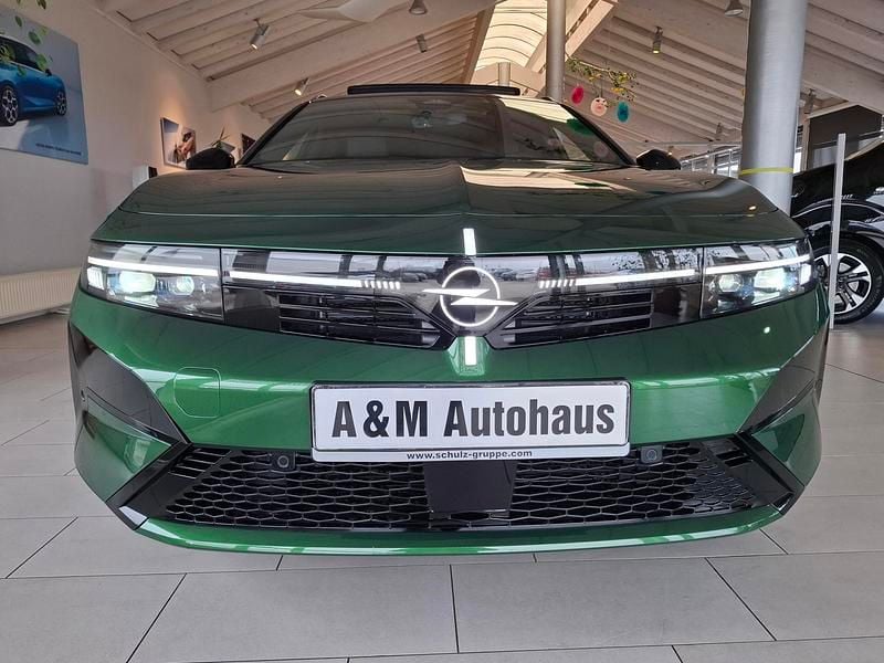 Gebraucht Opel Astra Ultimate 145 PS (106 kW) 2026 Grün Kombi
