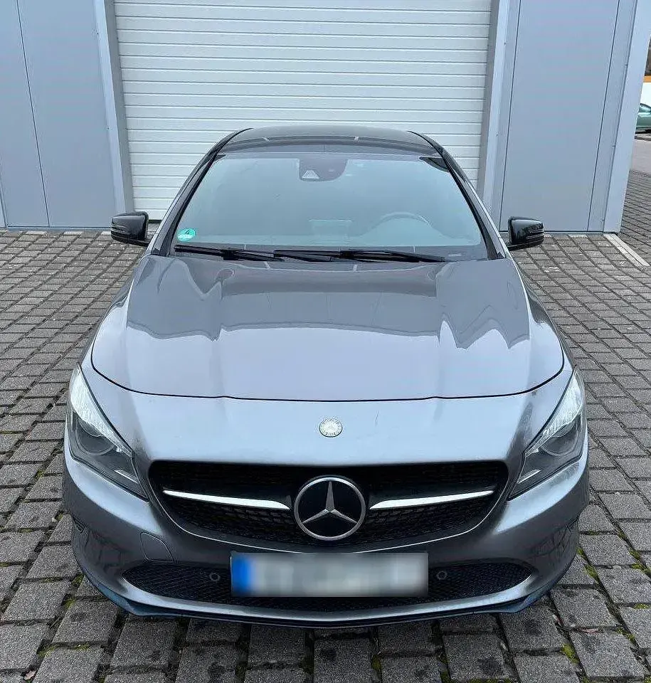 Gebraucht Mercedes CLA250e Shooting Brake 211 PS (155 kW) 2016 Silber Kombi