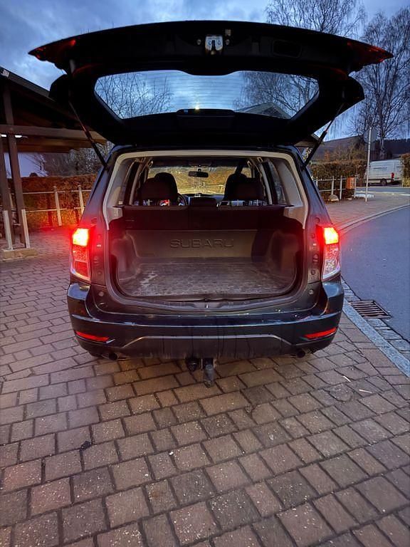 Gebraucht Subaru Forester Active 150 PS (110 kW) 2010 Grün SUV