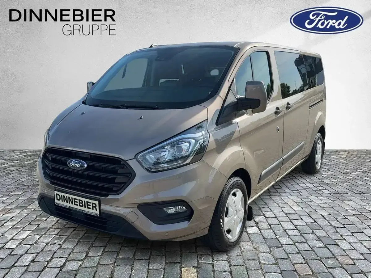 Gebraucht Ford Transit Custom Trend 131 PS (96 kW) 2023 Silber (metallic) Kombi