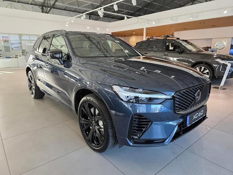 Usata Volvo XC60 Plus 310 CV (228 kW) 2026 Blu SUV