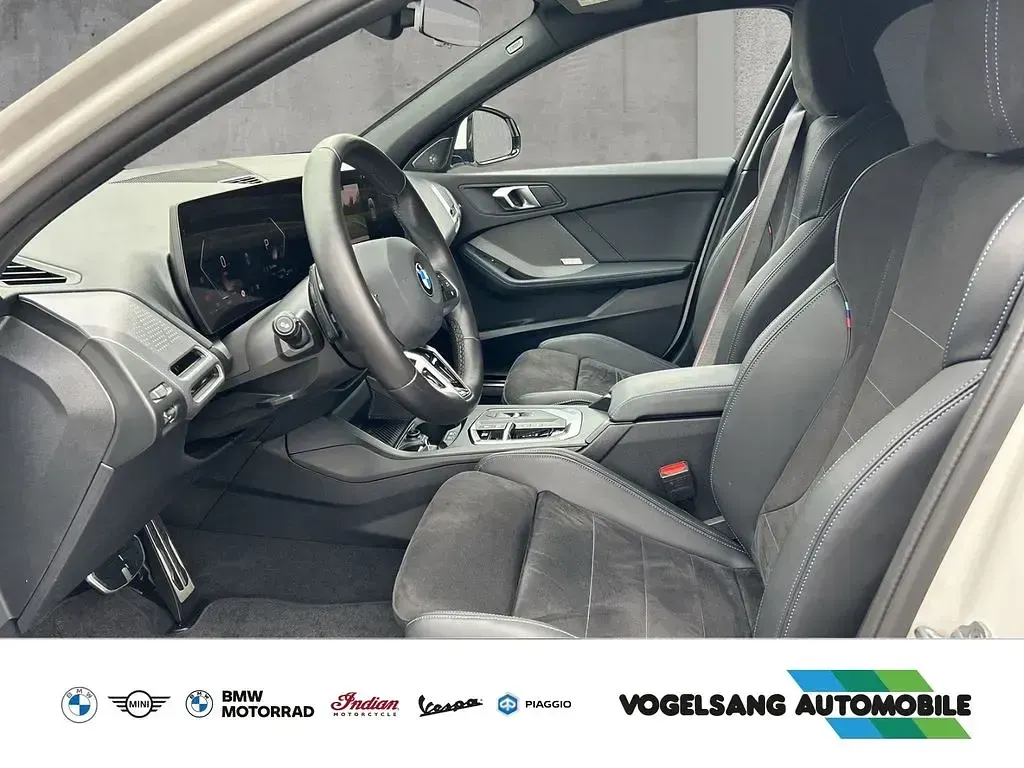Gebraucht BMW 120 M Sport 150 PS (110 kW) 2025 Alpinweiss iii Kleinwagen