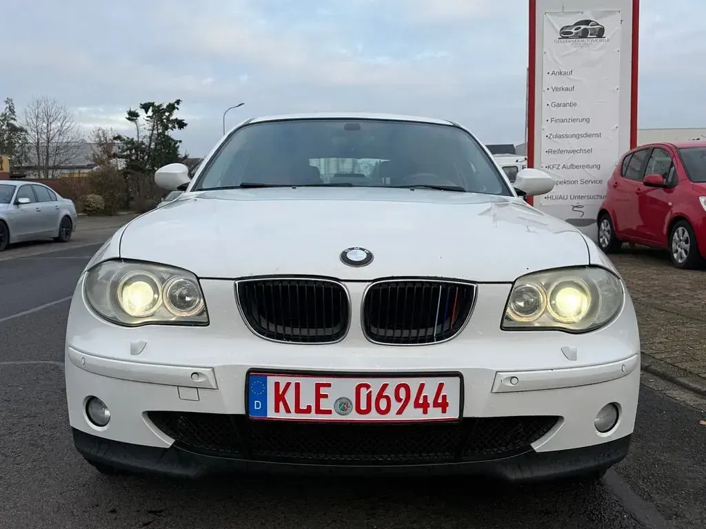 Brugt BMW 118 Advantage 129 HK (94 kW) 2006 Hvid Hatchback