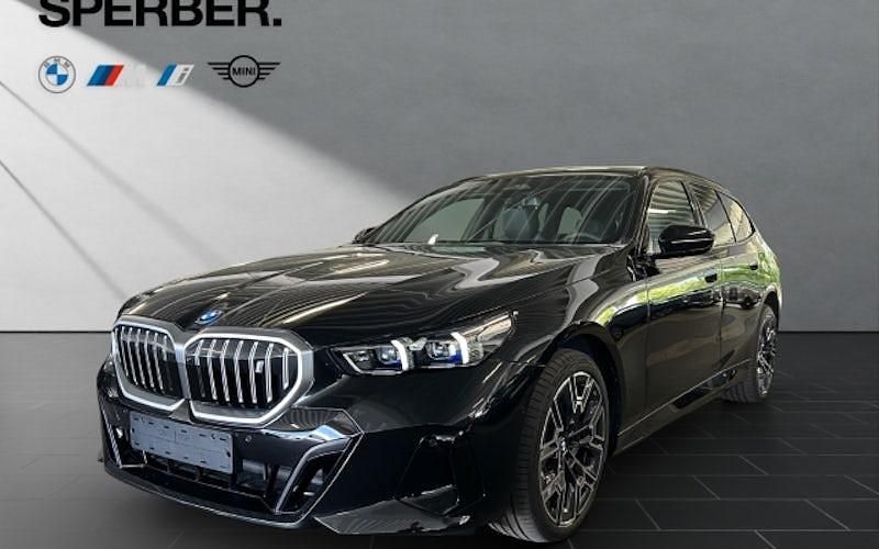 Schwarz Neu 2025 BMW i5 Shadowline Limousine | 66.980 € (Etwas zu teuer) - Bild 1/4