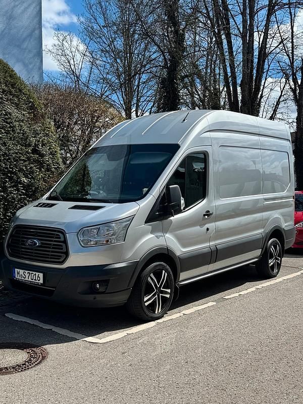 Second-hand Ford Transit 131 CP (96 kW) 2016 Argintiu Van