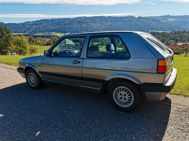 Gebraucht VW Golf II 69 PS (50 kW) 1990 Silber Kleinwagen
