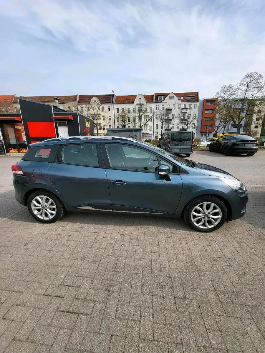 Gebraucht Renault Clio IV 95 PS (69 kW) 2019 Grau Kleinwagen
