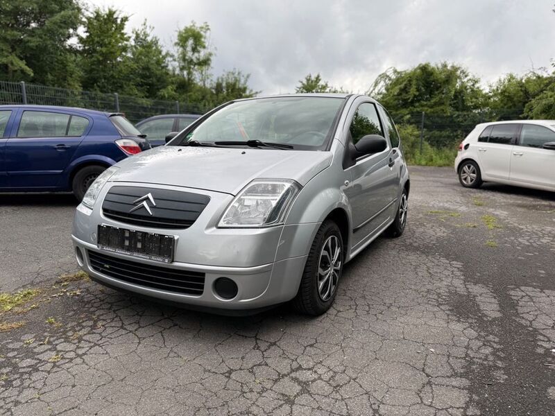Grau Gebraucht 2006 Citroën C2 Style Kleinwagen | 2.499 € (Etwas zu teuer) - Bild 1/4