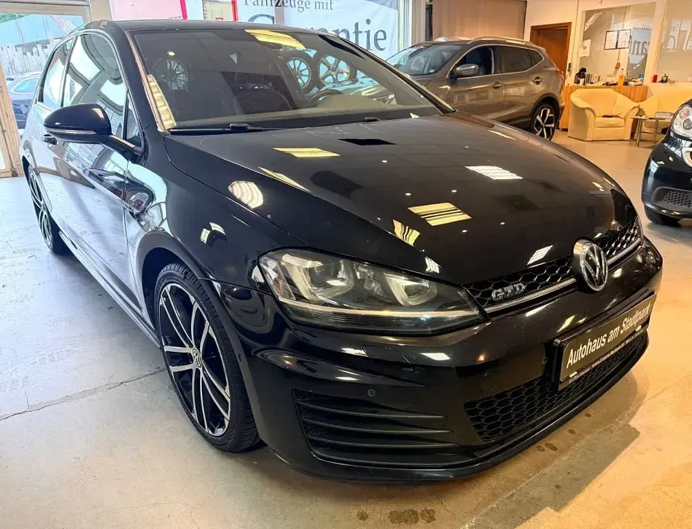 Gebraucht VW Golf VII Sound 184 PS (135 kW) 2017 Schwarz Limousine