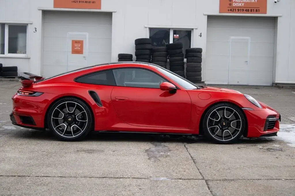 Gebraucht Porsche 992 650 PS (478 kW) 2021 Rot Coupé