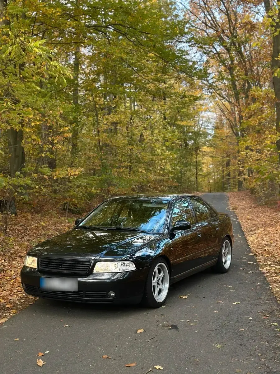 Gebraucht Audi A4 S-Line 150 PS (110 kW) 2000 Schwarz Limousine